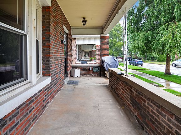 2nd image of 10650 S Avenue F