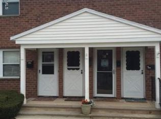 32 King James Ln, Atlantic Highlands, NJ