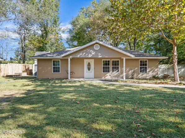 1781 Cedar Ln, Holts Summit, MO 65043
