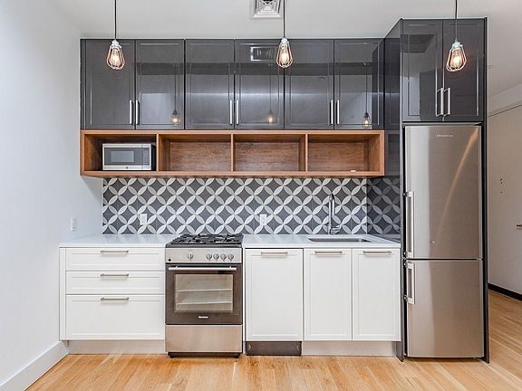 4th image of 41-21 28th St #12G