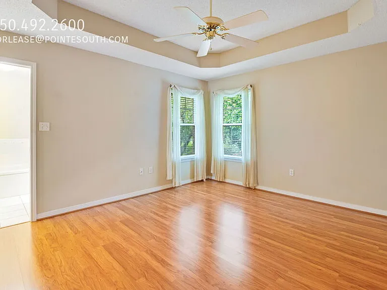 366 Bay Tree Dr — Photo 12