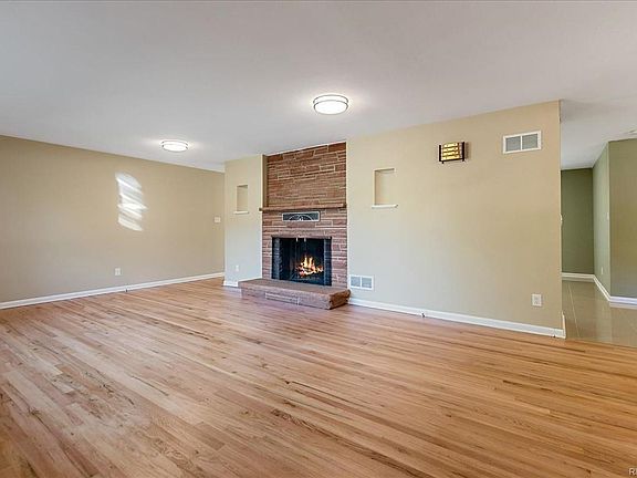 4th image of 1460 55th St #2