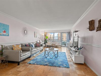 7031 108th Street #9H, Flushing, NY, 11375
