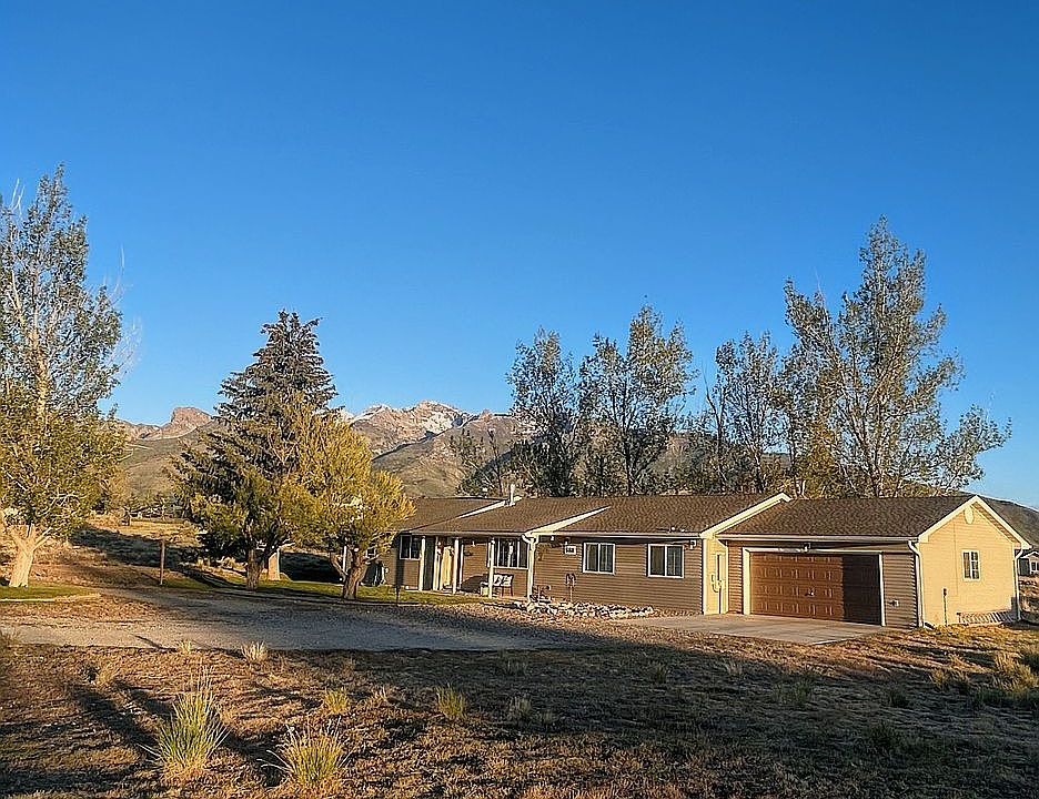 1st image of 568 Cripple Creek Dr