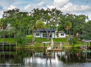 877 Sunset Dr, Melbourne, FL 32935