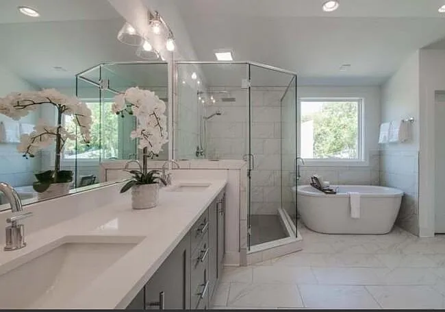 1024A Argyle Ave — Photo 5