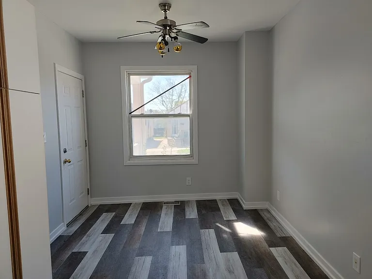 104 Mississaga St W #1 — Photo 10