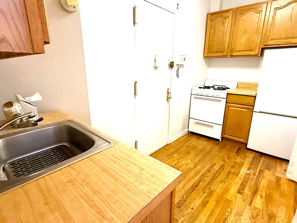 1st image of 321 E 88th St APT 17