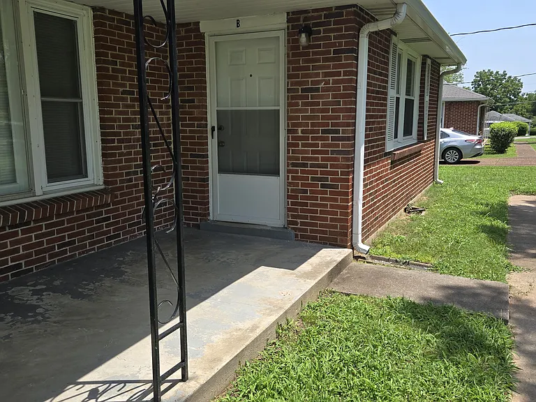 2103 Porter Rd #B — Photo 1