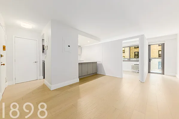 Rented by A&E Real Estate Management | media 15