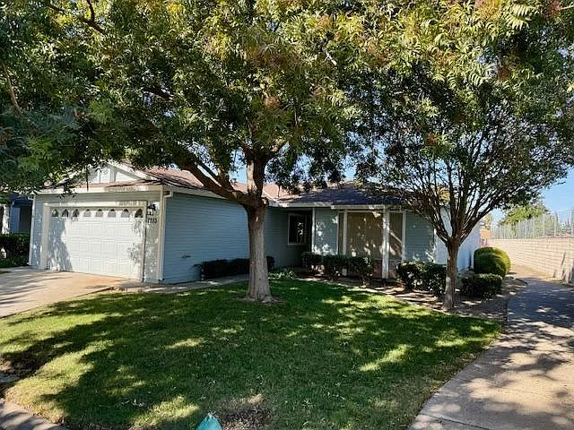7313 Sunsweet Ln photo 1