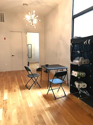 Rented by City Vista Inc | media 3