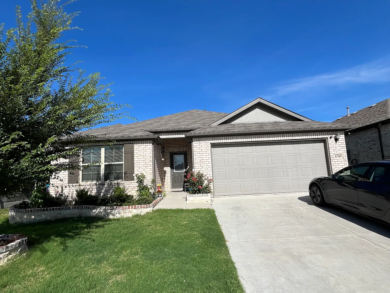 3 bed, 2078 sqft, $2,649 — Photo 3