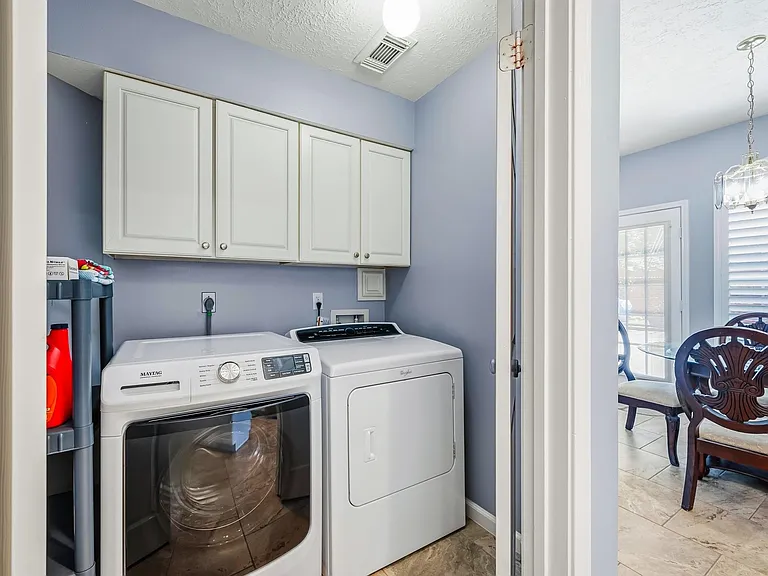 531 W North Hill Dr — Photo 18