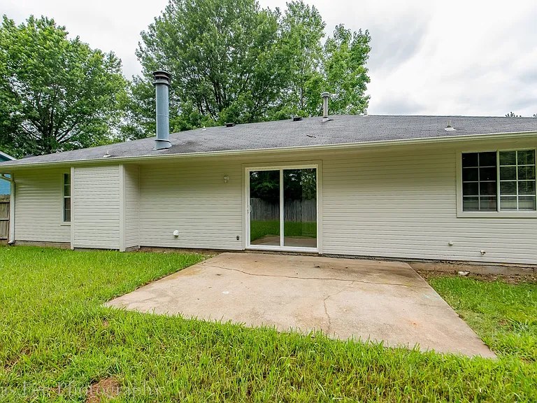 1754 N Salem Rd — Photo 10