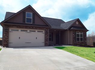 415 Shoreline Blvd, Boiling Springs, SC 29316