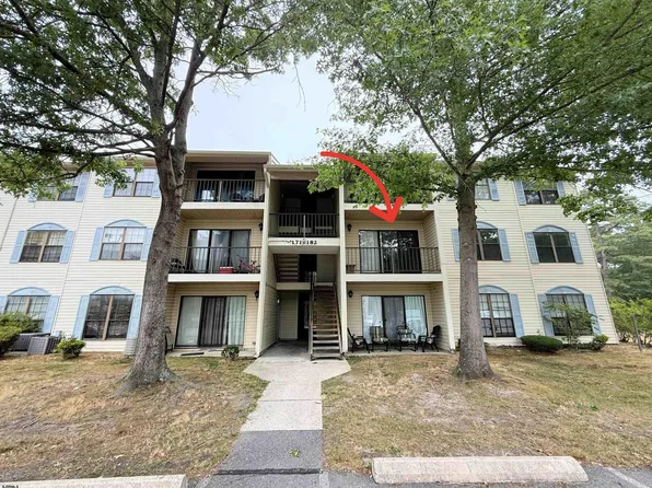 172 Colonial Ct #172, Galloway, NJ 08205