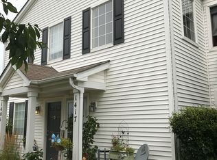 1417 McClure Rd, Aurora, IL 60505