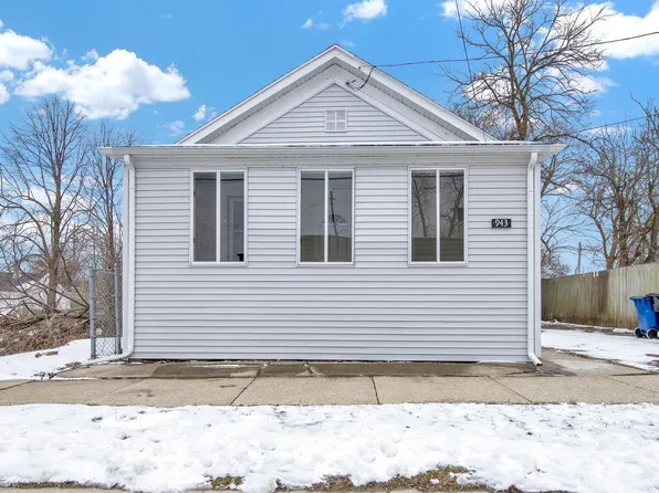 943 Geneva STREET, Racine, WI 53404