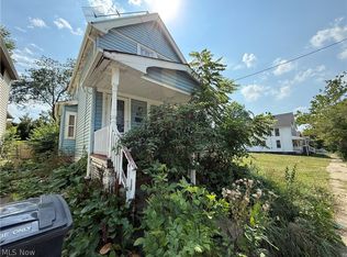 7908 Vineyard Ave, Cleveland, OH 44105