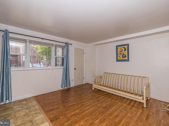 4th image of 1424 N 11th St