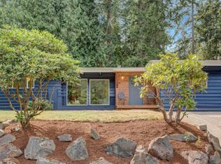 18333 Dayton Pl N, Shoreline, WA 98133