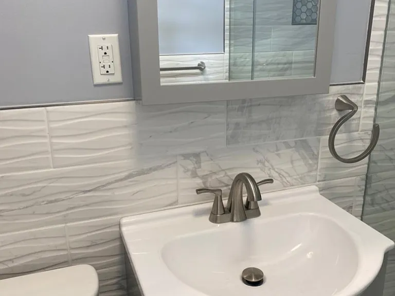 640 Franklin Ave #2M — Photo 5