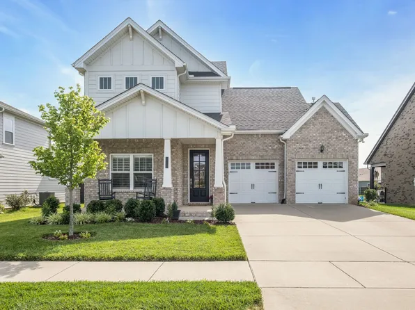 425 Rangeland Rd, Spring Hill, TN 37174