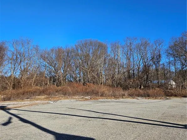 112 Old Warwick Ave, Warwick, RI 02889