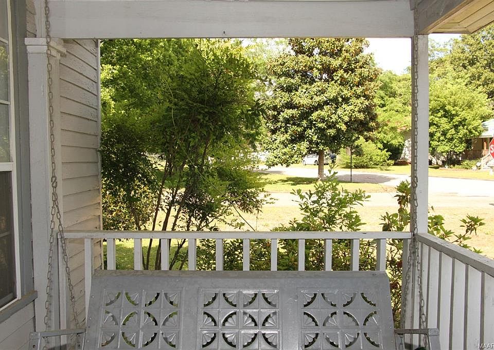 2nd image of 313 Freeman Ave