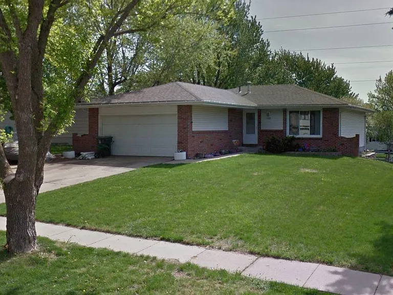 5909 Elkcrest Dr — Photo 1