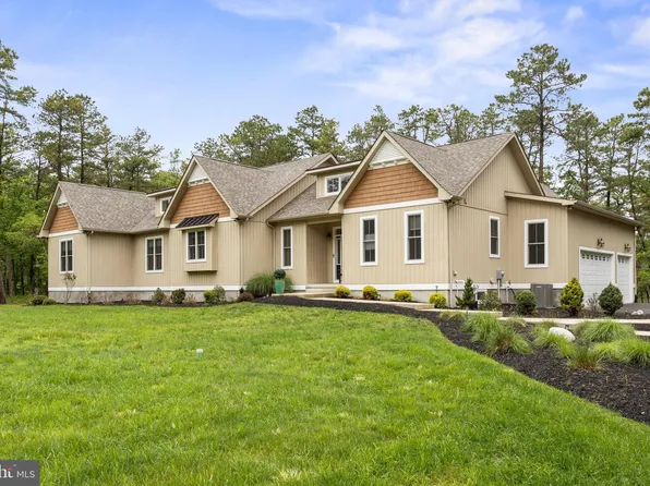 15 Saw Mill Rd, Medford, NJ 08055