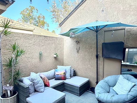 5th image of 16951 Millpond Ln Unit 52