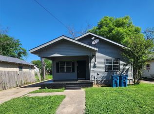 805 E Palestine St, Mexia, TX 76667