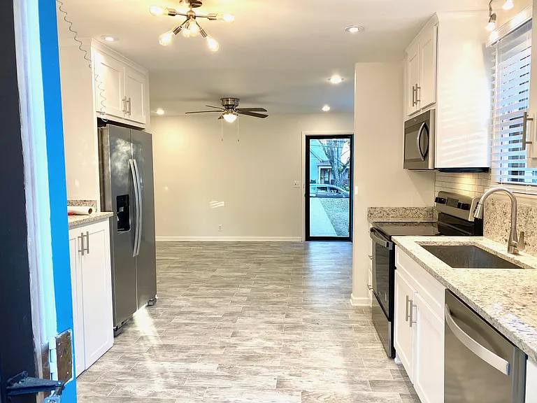 502 N 16th St #B — Photo 7