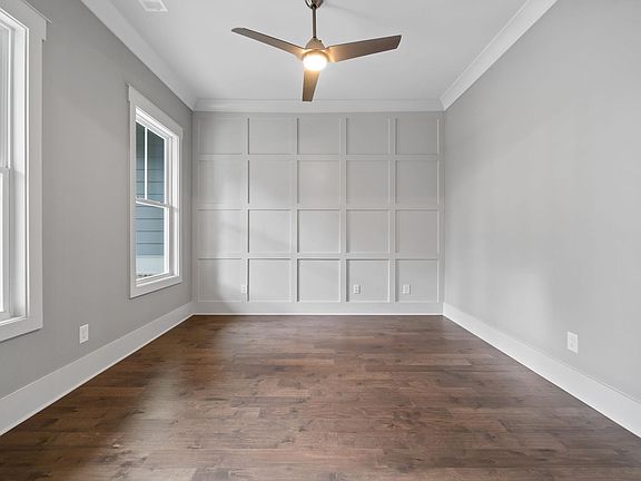 5th image of 1020 Glen Eagle Dr