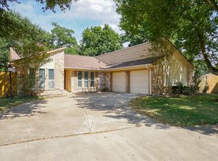 830 Wild Horse Valley Rd, Katy, TX 77450