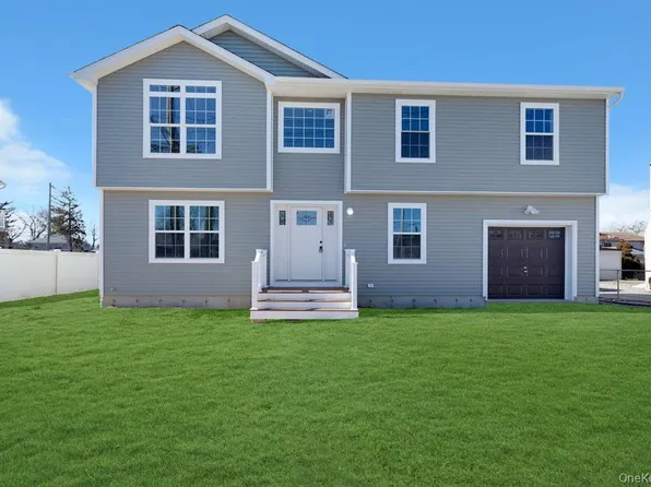 N/C CAROLL Avenue, Ronkonkoma, NY 11779
