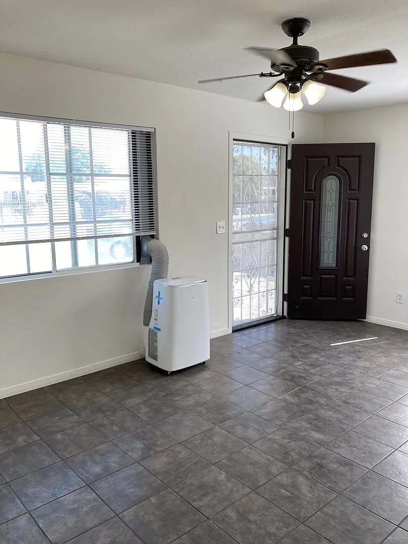 22409 Elaine Ave Charming House w/ Driveway | 3 Bed + 2 Bath — Photo 3