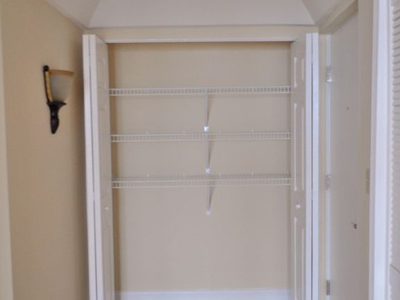 4th image of 1601 S OCEAN DRIVE #1010
