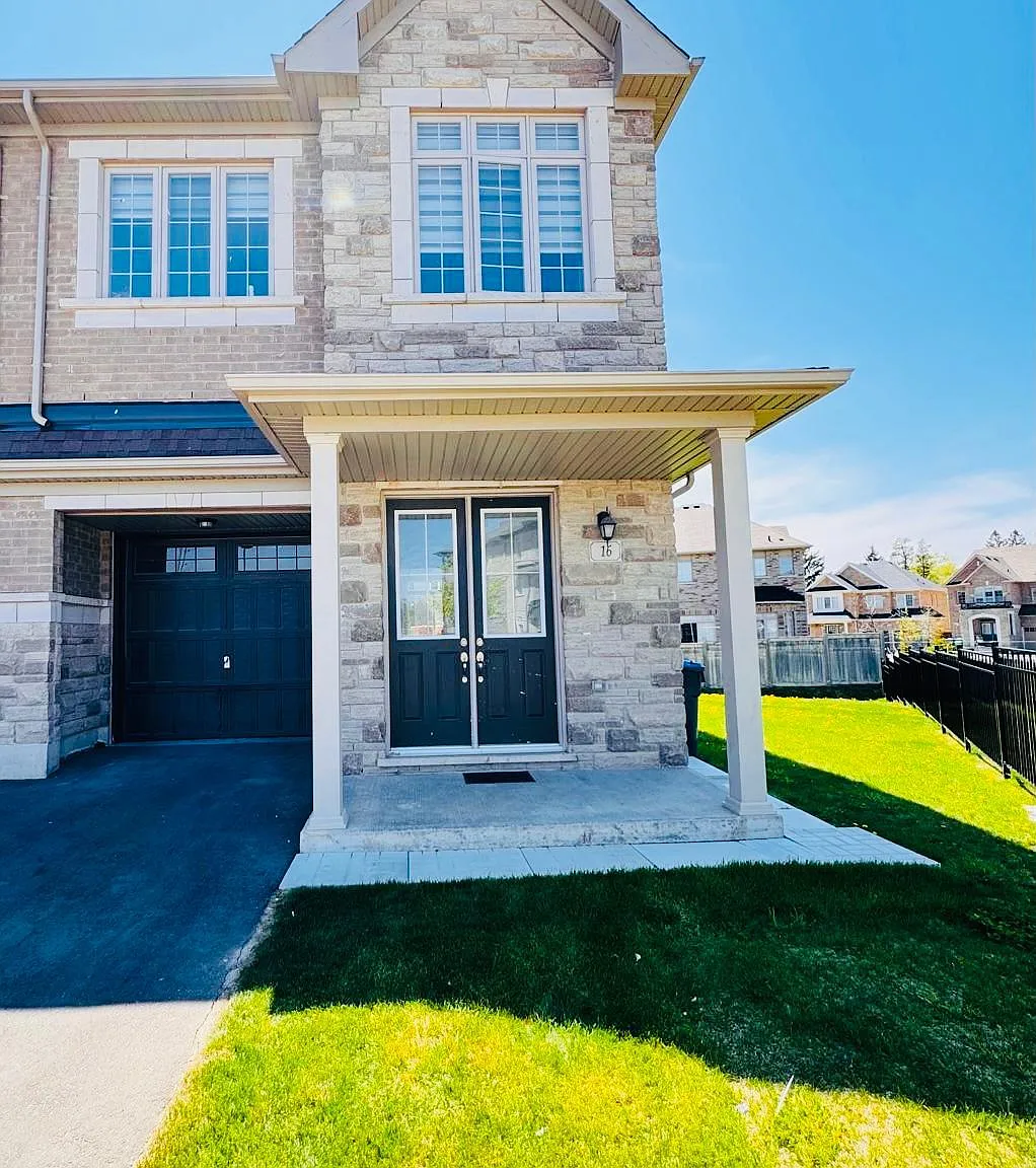 4 bed, $3,299 — Photo 2