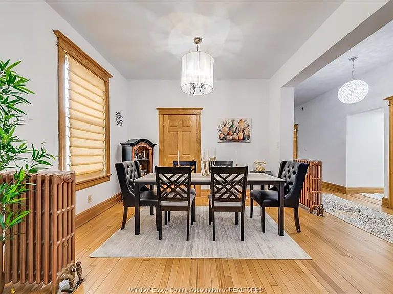 961 Ouellette Ave #2 — Photo 19