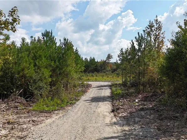 2265 Pine Grove Church Rd #8, Eagle Springs, NC 27242