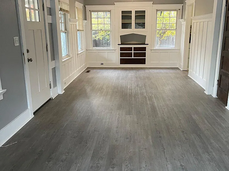1205 Warren St — Photo 2