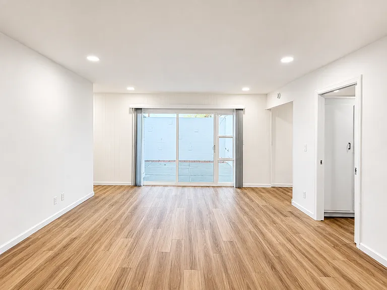 38483 Fitzgerald Cir — Photo 18