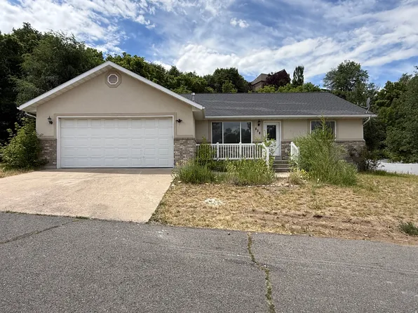 838 Mountain Rd, Logan, UT 84321