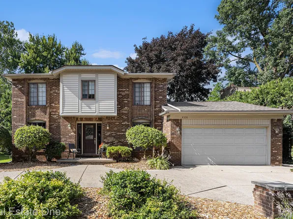 4336 Reilly Dr, Troy, MI 48085