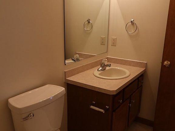 5th image of 1318 Harvest Dr