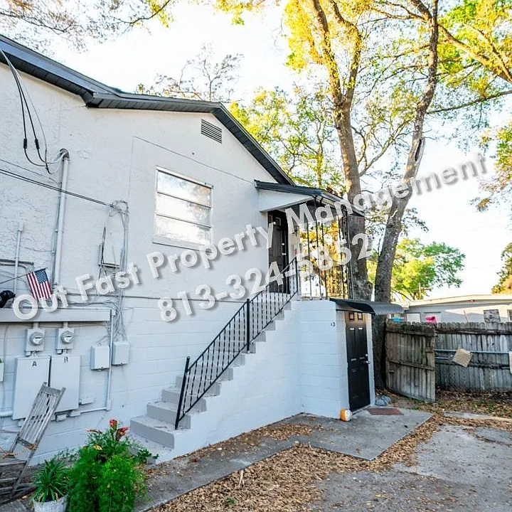 2315 W Rio Vista Ave #B1