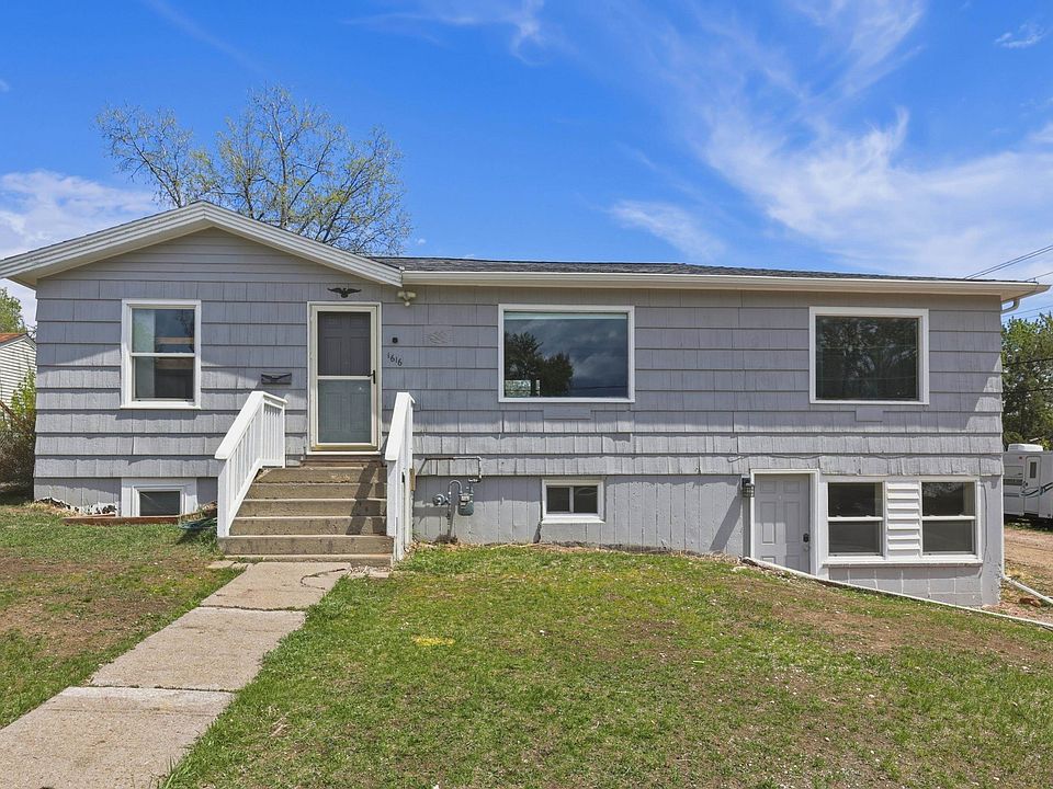 1st image of 1616 1st St